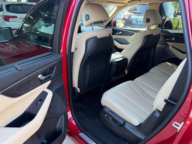 2023 Acura MDX Advance Package