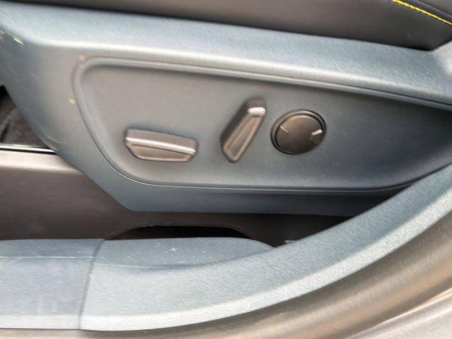 2025 Ford Maverick Lobo