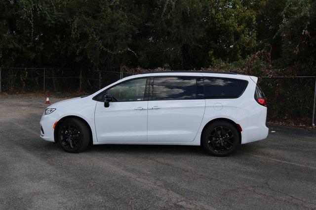 2026 Chrysler Pacifica PACIFICA LIMITED 2026 Chrysler Pacifica PACIFICA LIMITED