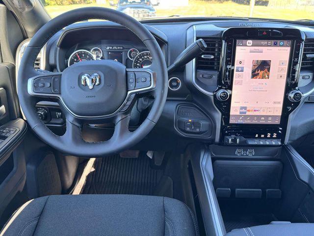 2026 RAM Ram 3500 RAM 3500 BIG HORN CREW CAB 4X4 64 BOX