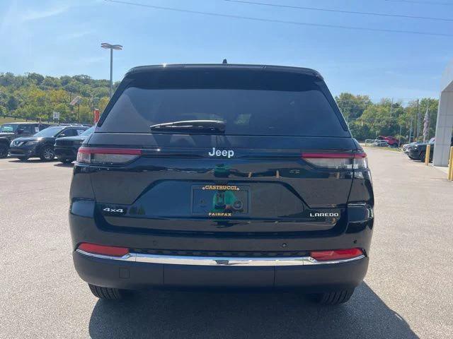 2025 Jeep Grand Cherokee GRAND CHEROKEE LAREDO X 4X4