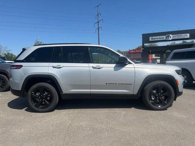 2025 Jeep Grand Cherokee GRAND CHEROKEE LIMITED 4X4 2025 Jeep Grand Cherokee GRAND CHEROKEE LIMITED 4X4