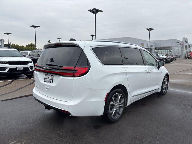 2026 Chrysler Pacifica Pinnacle