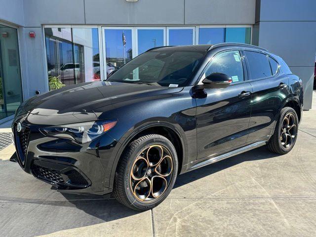 2025 Alfa Romeo Stelvio STELVIO INTENSA AWD