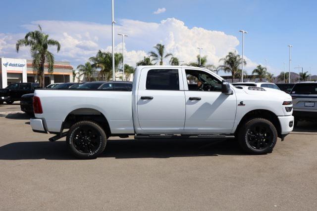 2026 RAM Ram 2500 RAM 2500 BLACK EXPRESS CREW CAB 4X4 64 BOX