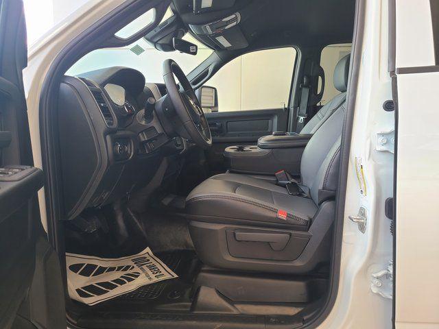 2026 RAM Ram 2500 RAM 2500 TRADESMAN CREW CAB 4X4 64 BOX