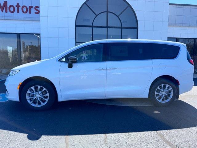 2026 Chrysler Pacifica PACIFICA SELECT AWD