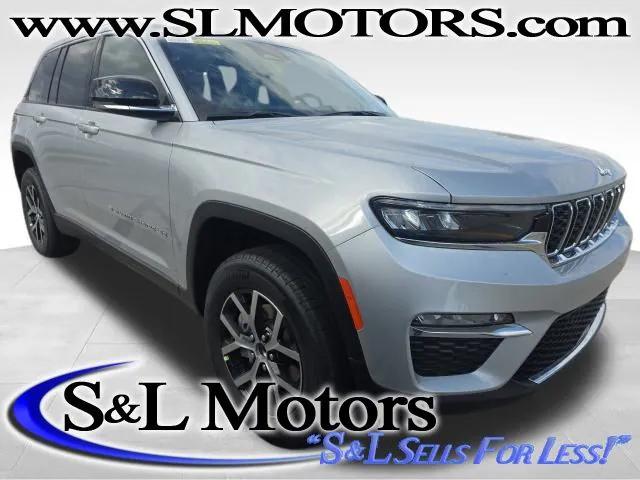 2025 Jeep Grand Cherokee GRAND CHEROKEE LIMITED 4X4
