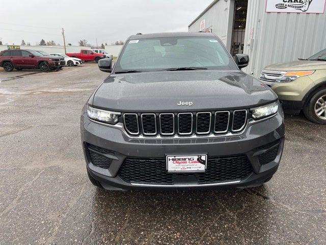 2025 Jeep Grand Cherokee GRAND CHEROKEE LAREDO X 4X4