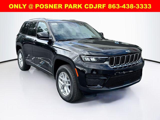 2025 Jeep Grand Cherokee GRAND CHEROKEE LAREDO X 4X4 2025 Jeep Grand Cherokee GRAND CHEROKEE LAREDO X 4X4