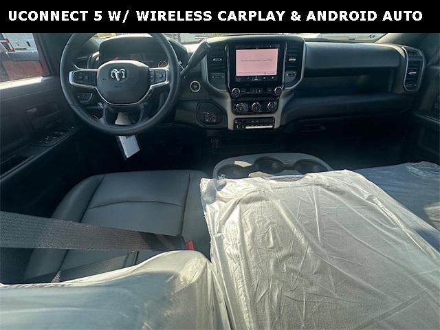 2026 RAM Ram 3500 Chassis Cab RAM 3500 TRADESMAN CREW CAB CHASSIS 4X4 60 CA 2026 RAM Ram 3500 Chassis Cab RAM 3500 TRADESMAN CREW CAB CHASSIS 4X4 60 CA