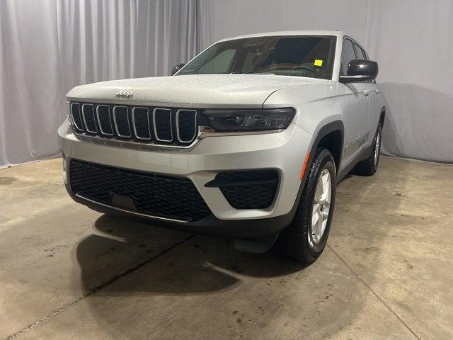 2025 Jeep Grand Cherokee GRAND CHEROKEE LAREDO X 4X4 2025 Jeep Grand Cherokee GRAND CHEROKEE LAREDO X 4X4