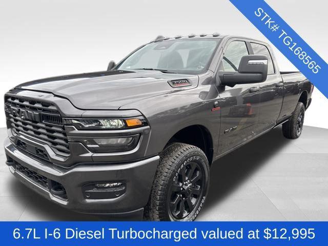 2026 RAM Ram 3500 RAM 3500 BIG HORN CREW CAB 4X4 8 BOX