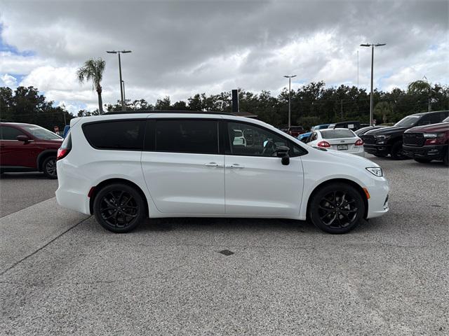 2026 Chrysler Pacifica PACIFICA LIMITED 2026 Chrysler Pacifica PACIFICA LIMITED