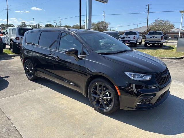 2026 Chrysler Pacifica PACIFICA LIMITED 2026 Chrysler Pacifica PACIFICA LIMITED