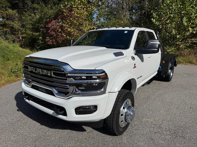 2026 RAM Ram 4500 Chassis Cab RAM 4500 BIG HORN CHASSIS CREW CAB 4X4 60 CA 2026 RAM Ram 4500 Chassis Cab RAM 4500 BIG HORN CHASSIS CREW CAB 4X4 60 CA