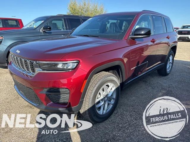 2025 Jeep Grand Cherokee GRAND CHEROKEE LAREDO X 4X4 2025 Jeep Grand Cherokee GRAND CHEROKEE LAREDO X 4X4
