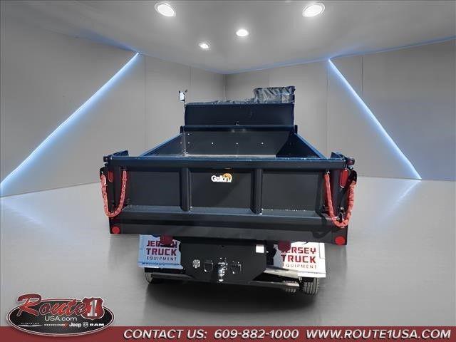 2026 RAM 5500 Chassis RAM 5500 TRADESMAN CHASSIS CREW CAB 4X4 84 CA