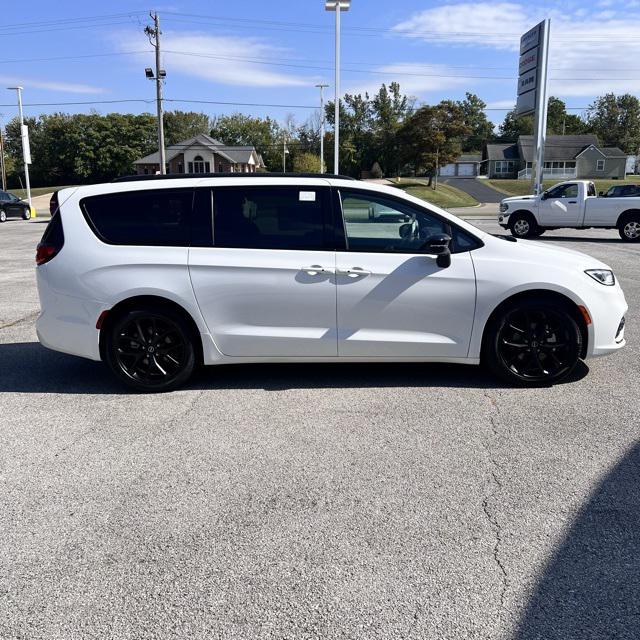 2026 Chrysler Pacifica PACIFICA LIMITED 2026 Chrysler Pacifica PACIFICA LIMITED