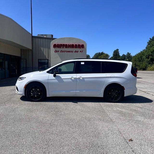 2026 Chrysler Pacifica PACIFICA LIMITED