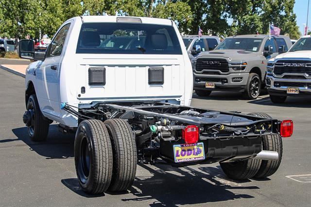 2026 RAM Ram 3500 Chassis Cab RAM 3500 TRADESMAN CHASSIS REGULAR CAB 4X4 60 CA 2026 RAM Ram 3500 Chassis Cab RAM 3500 TRADESMAN CHASSIS REGULAR CAB 4X4 60 CA