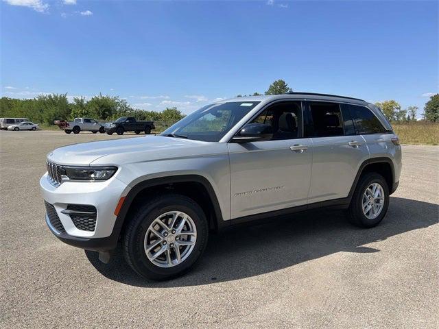 2025 Jeep Grand Cherokee GRAND CHEROKEE LAREDO X 4X4 2025 Jeep Grand Cherokee GRAND CHEROKEE LAREDO X 4X4