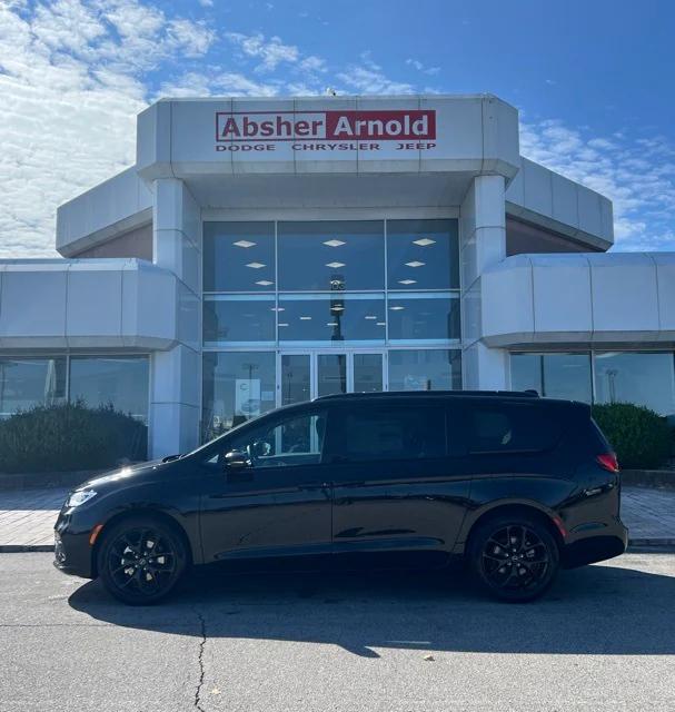 2026 Chrysler Pacifica PACIFICA LIMITED