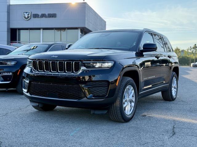 2025 Jeep Grand Cherokee GRAND CHEROKEE LAREDO X 4X4 2025 Jeep Grand Cherokee GRAND CHEROKEE LAREDO X 4X4
