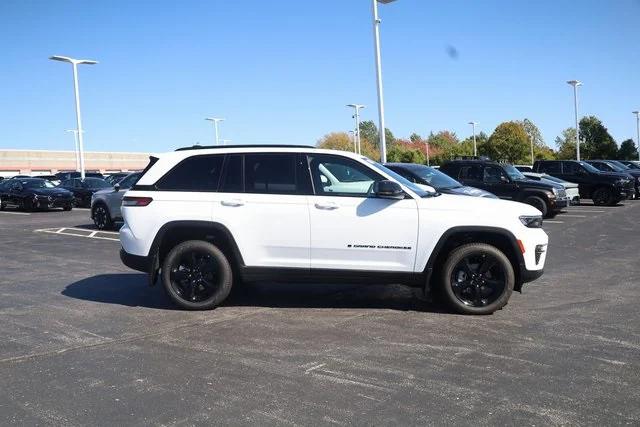 2025 Jeep Grand Cherokee GRAND CHEROKEE LIMITED 4X4 2025 Jeep Grand Cherokee GRAND CHEROKEE LIMITED 4X4