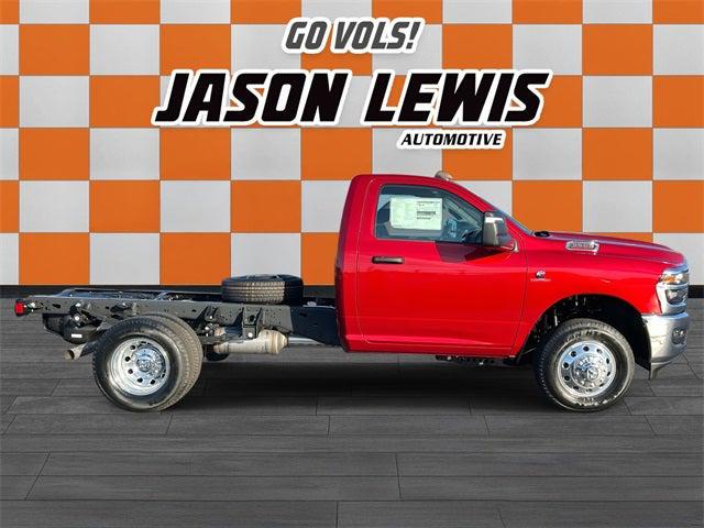 2026 RAM Ram 3500 Chassis Cab RAM 3500 TRADESMAN CHASSIS REGULAR CAB 4X4 60 CA 2026 RAM Ram 3500 Chassis Cab RAM 3500 TRADESMAN CHASSIS REGULAR CAB 4X4 60 CA