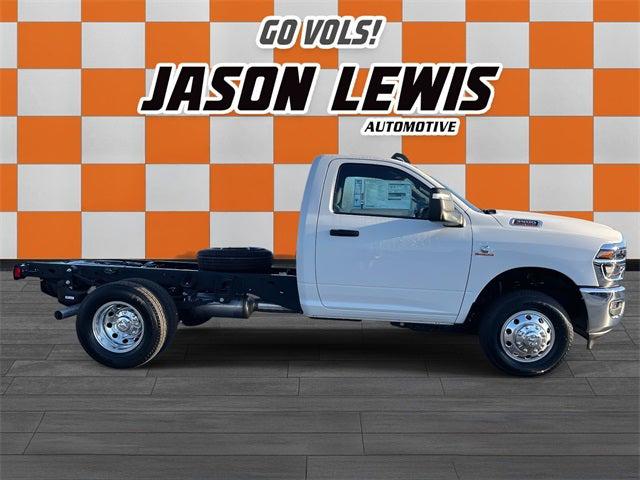 2026 RAM Ram 3500 Chassis Cab RAM 3500 TRADESMAN CHASSIS REGULAR CAB 4X4 60 CA 2026 RAM Ram 3500 Chassis Cab RAM 3500 TRADESMAN CHASSIS REGULAR CAB 4X4 60 CA