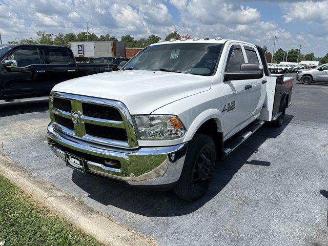 2018 RAM 3500 Chassis Tradesman/SLT/Laramie