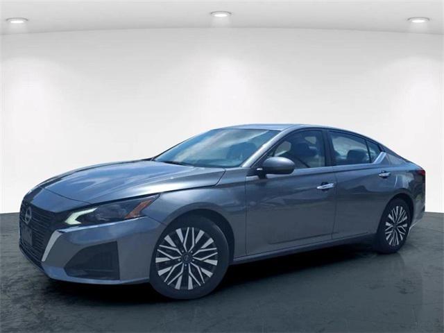 2023 Nissan Altima SV FWD