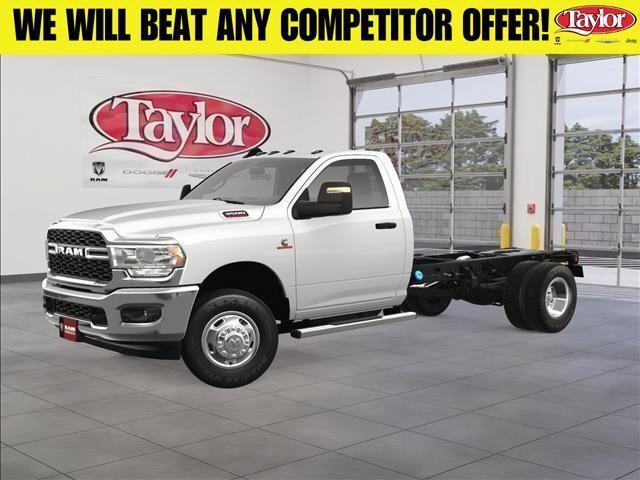 2024 RAM Ram 3500 Chassis Cab RAM 3500 TRADESMAN CHASSIS REGULAR CAB 4X4 84 CA