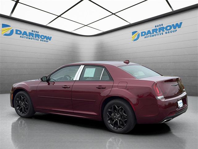 2023 Chrysler 300 Touring L AWD