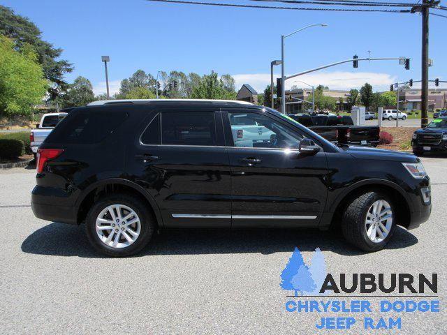 2017 Ford Explorer XLT 2017 Ford Explorer XLT