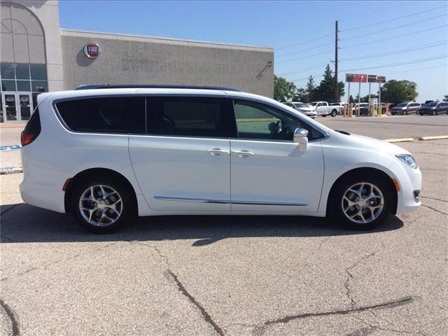 2018 Chrysler Pacifica Limited