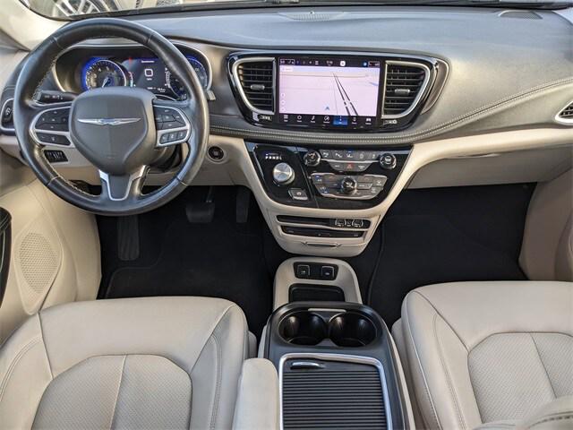 2021 Chrysler Pacifica Touring L AWD