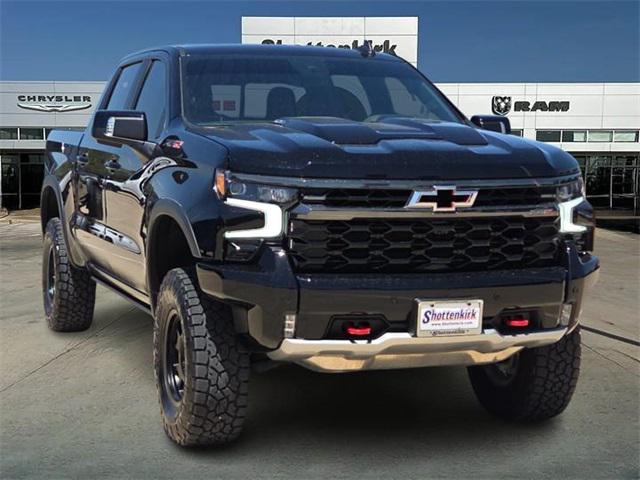 2025 Chevrolet Silverado 1500 4WD Crew Cab Short Bed ZR2