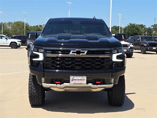 2025 Chevrolet Silverado 1500 4WD Crew Cab Short Bed ZR2