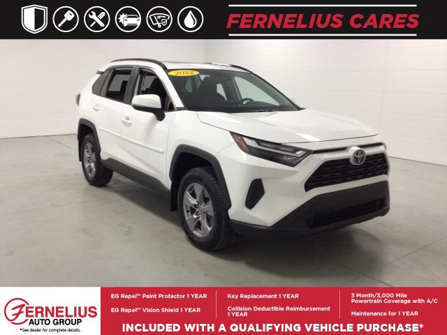 2022 Toyota RAV4 XLE