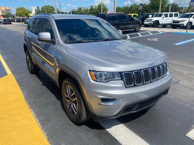 2019 Jeep Grand Cherokee Laredo E 4x2