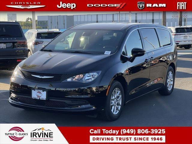 2025 Chrysler Voyager VOYAGER LX