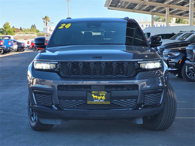 2024 Jeep Grand Cherokee L Altitude 4x4