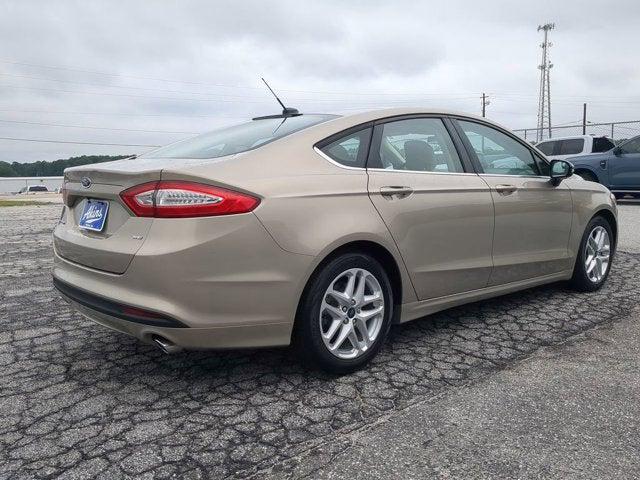 2015 Ford Fusion SE