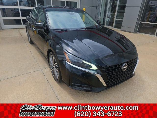 2023 Nissan Altima SL FWD 2023 Nissan Altima SL FWD