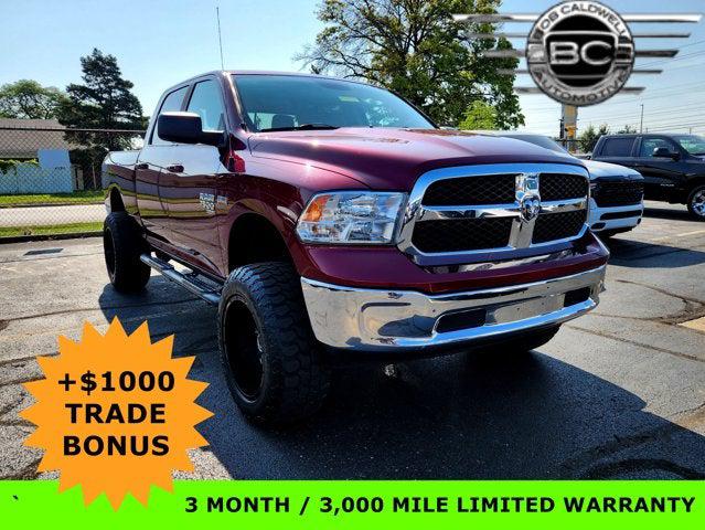 2019 RAM 1500 Classic SLT Crew Cab 4x4 64 Box