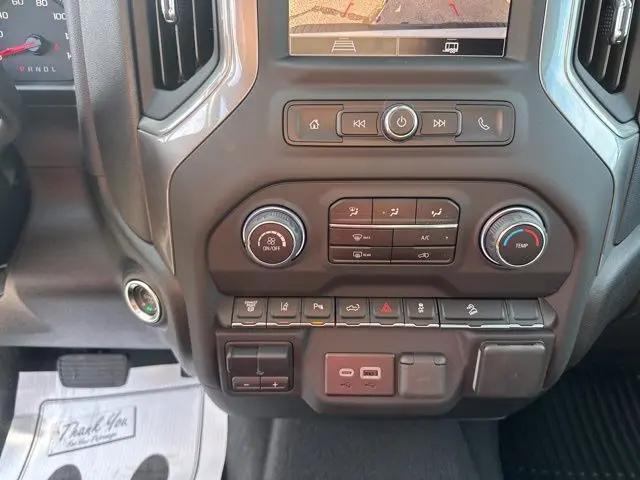 2025 Chevrolet Silverado 2500HD Custom