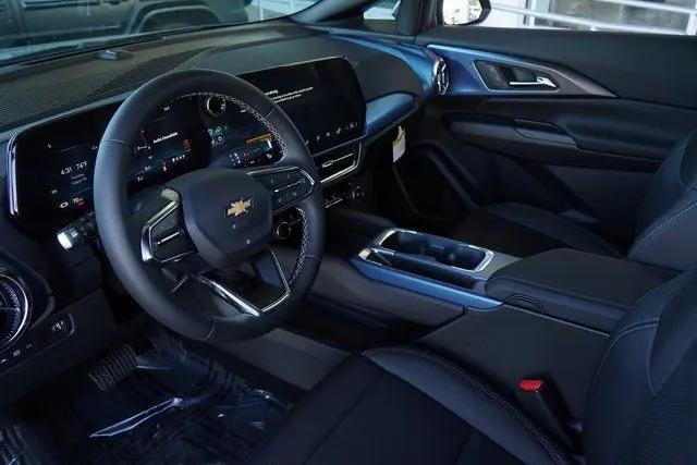 2025 Chevrolet Equinox LT 2
