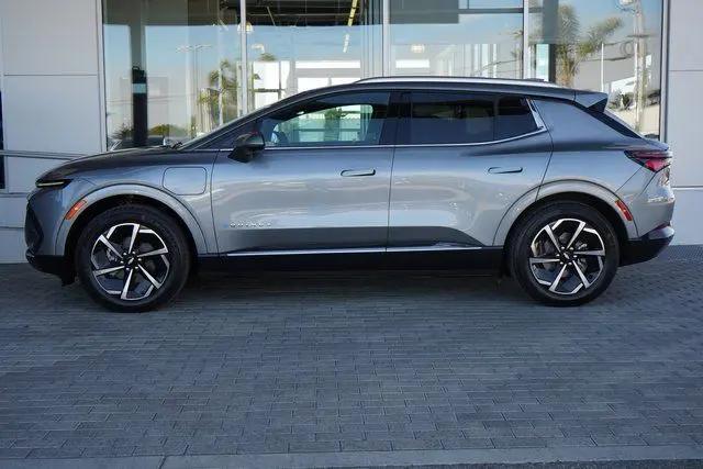 2025 Chevrolet Equinox LT 2